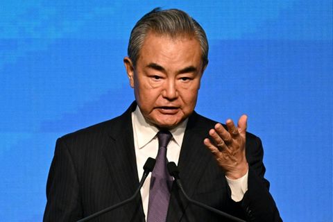 Wang Yi Ende Mai in Hongkong