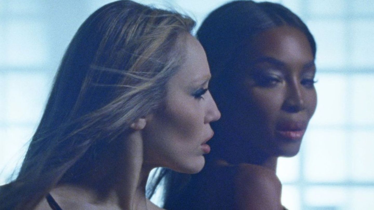 Miley Cyrus dances in a new music video with supermodel Naomi Campbell