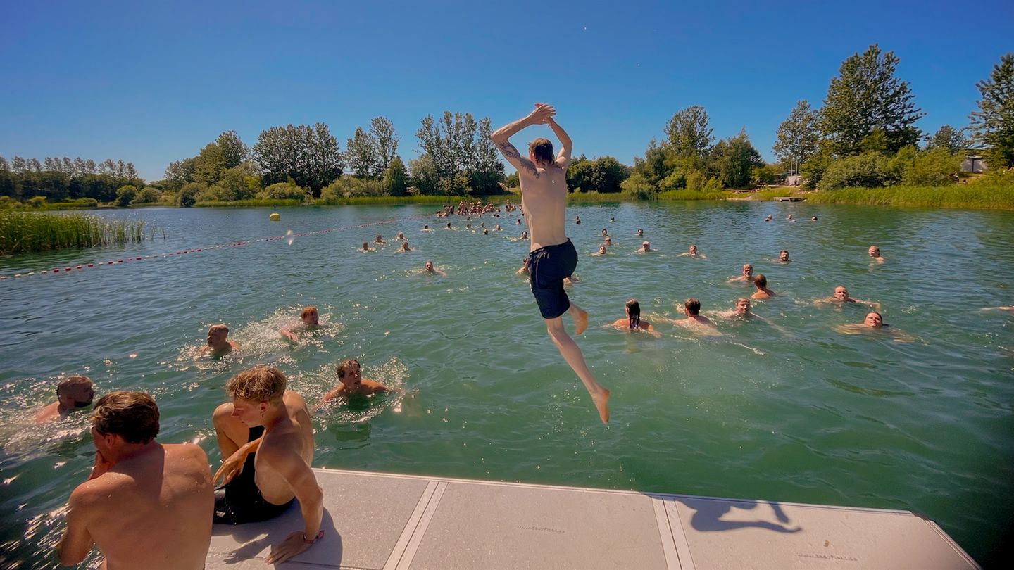 Und wenn die Temperaturen unerträglich werden? Dann geht's ab in den Badesee