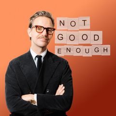 Kollage Sebastian Tigges mit "not good enough" im Hintergrund