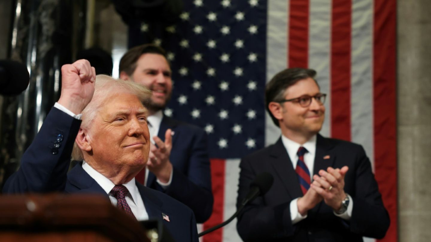 Trump (links) dringt auf Verabschiedung seines Steuergesetzes im Repräsentantenhaus