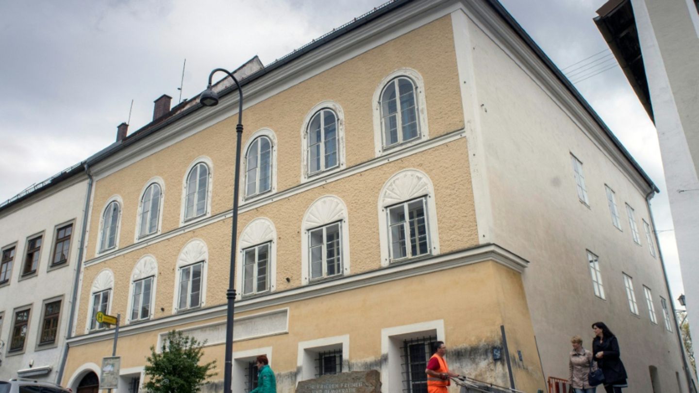 Geburtshaus von Adolf Hitler in Braunau im Jahr 2015