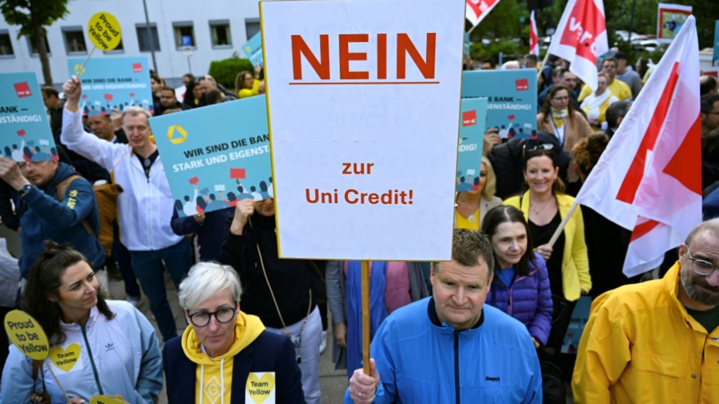 Protest von Commerzbank-Beschäftigten gegen eine Übernahme