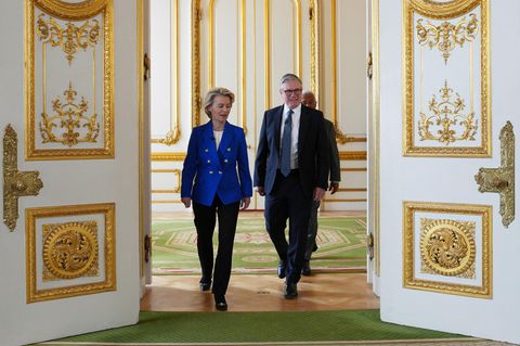 International angesehen: Keir Starmer mit Ursula von der Leyen beim EU-UK Gipfel in London