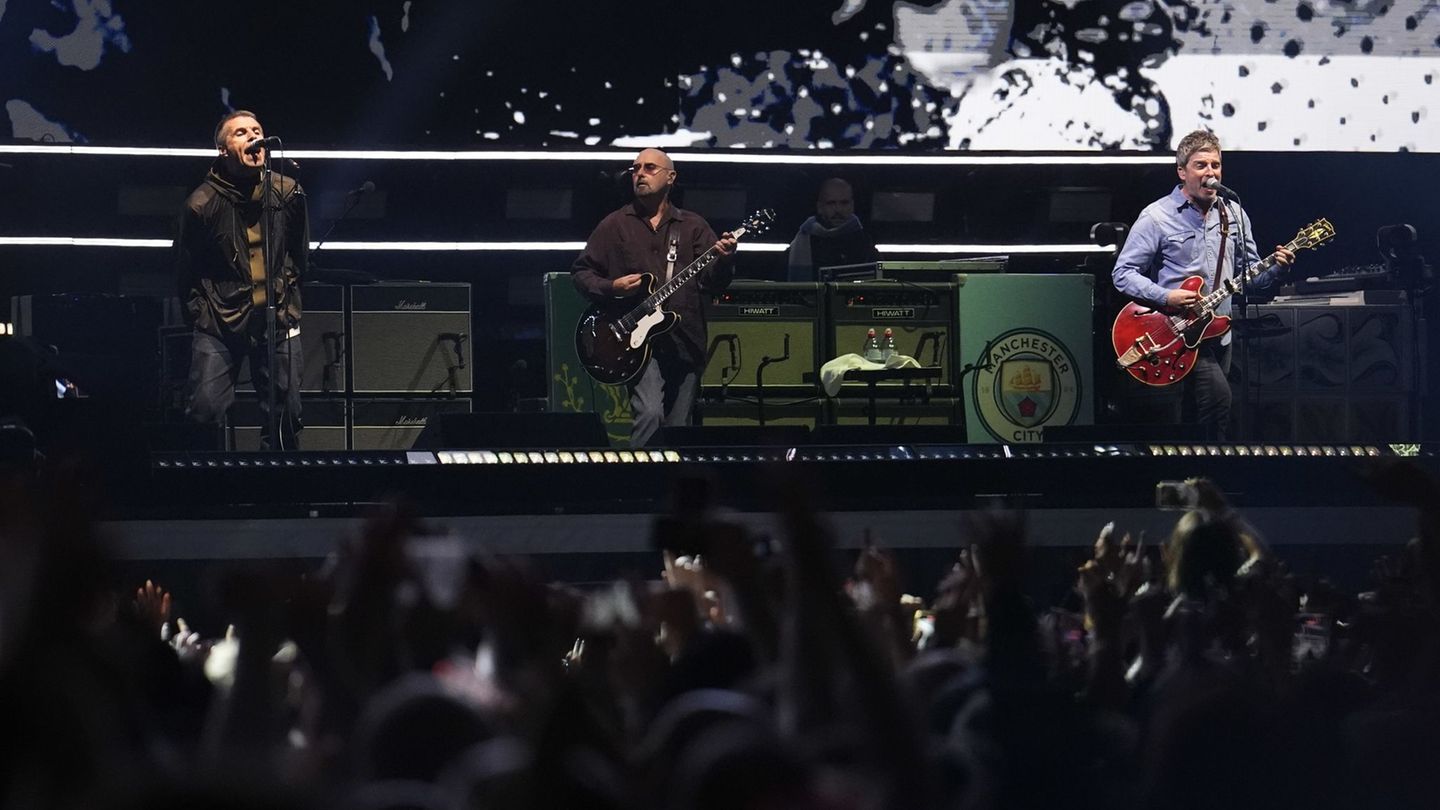 Concert in Cardiff: “speechless” and “incredible”: fans of Oasis enthusiastic