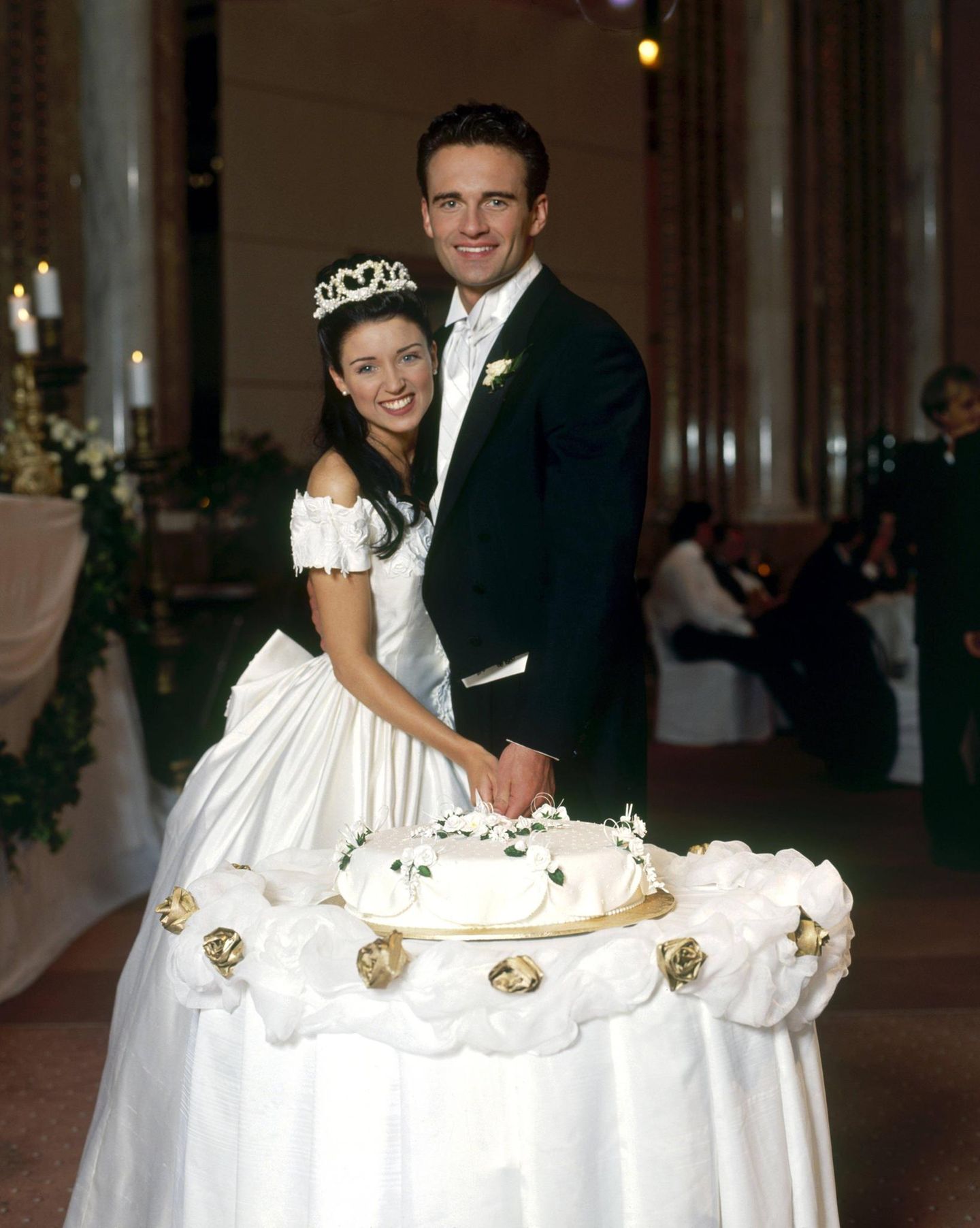 Julian McMahon Julian McMahon