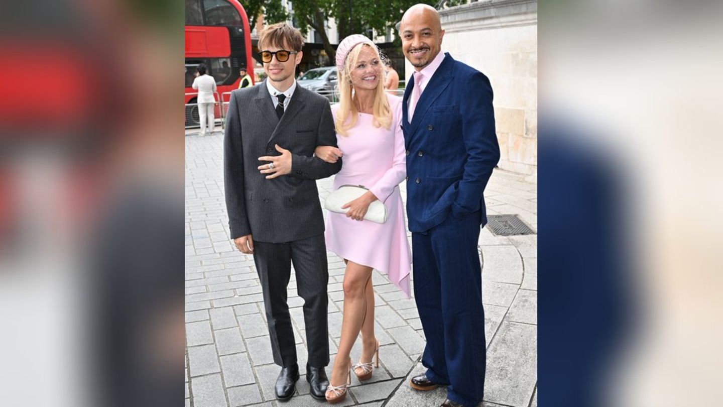 Mel B: Emma Bunton The only Spice Girl is there Mel B: Emma Bunton The only Spice Girl is there