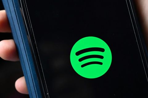Spotify-Logo auf einem Smartphone