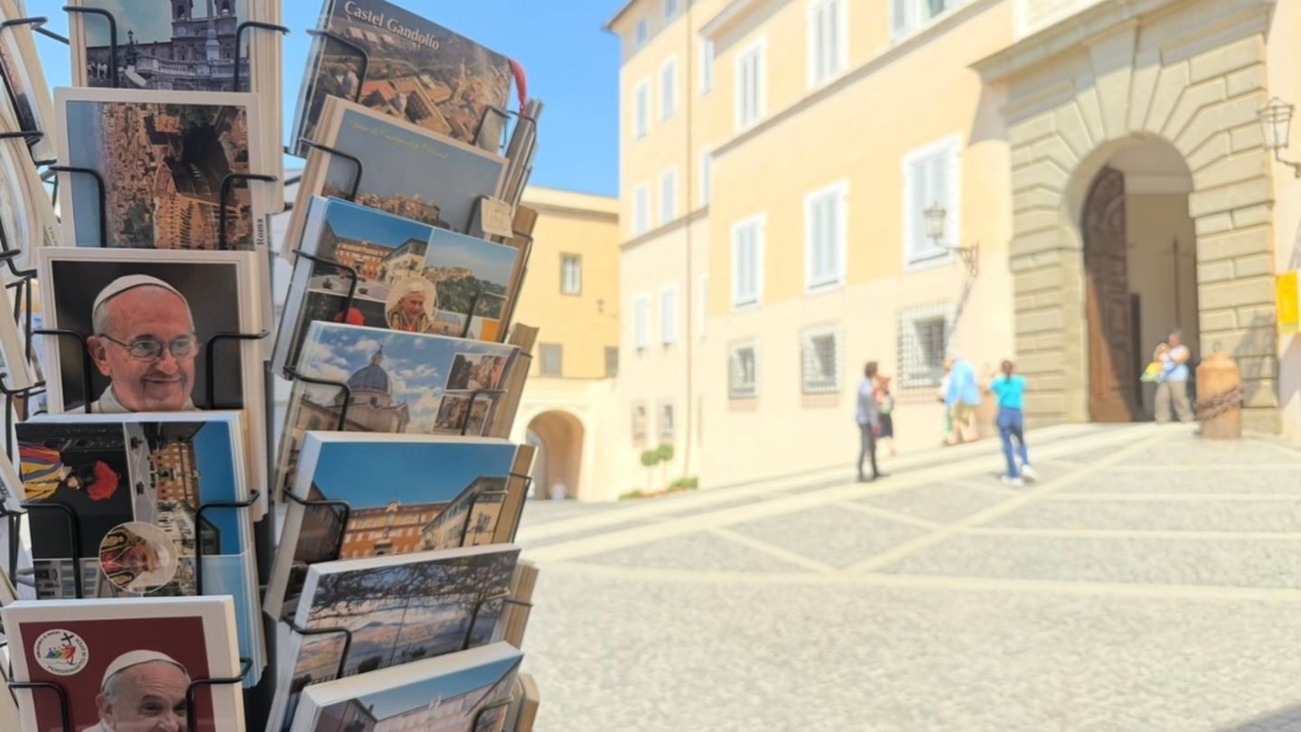 Summer freshness: Pope returns in summer residence Castel Gandolfo