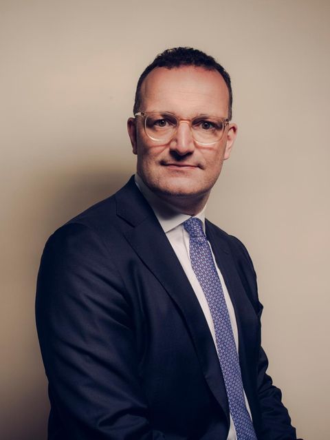 Unions-Fraktionschef Jens Spahn bei einem Shooting mit dem stern