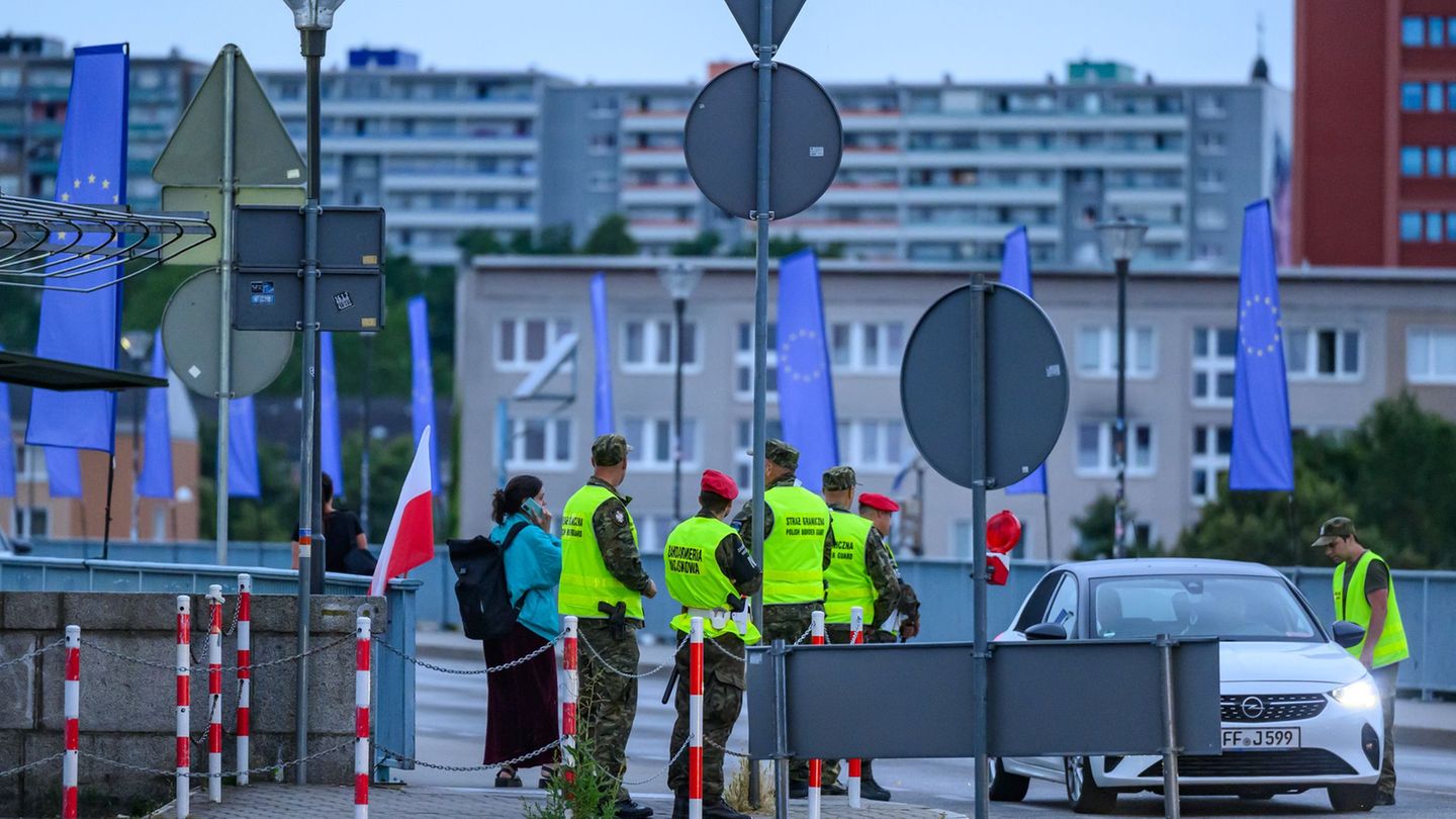 Migration: Poland begins with controls at the border with Germany
