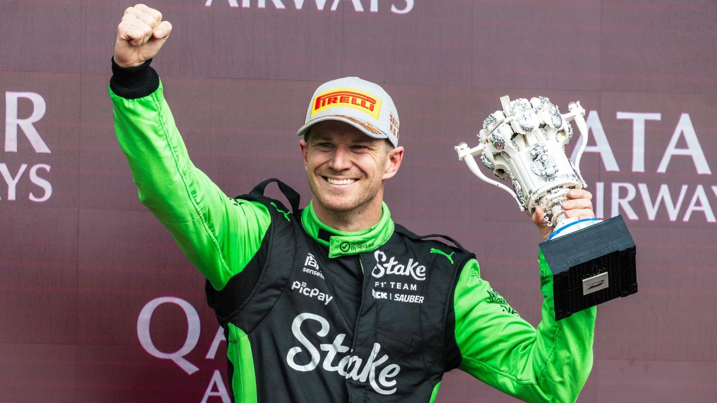 Nico Hülkenberg gets an unusual trophy with the first podium