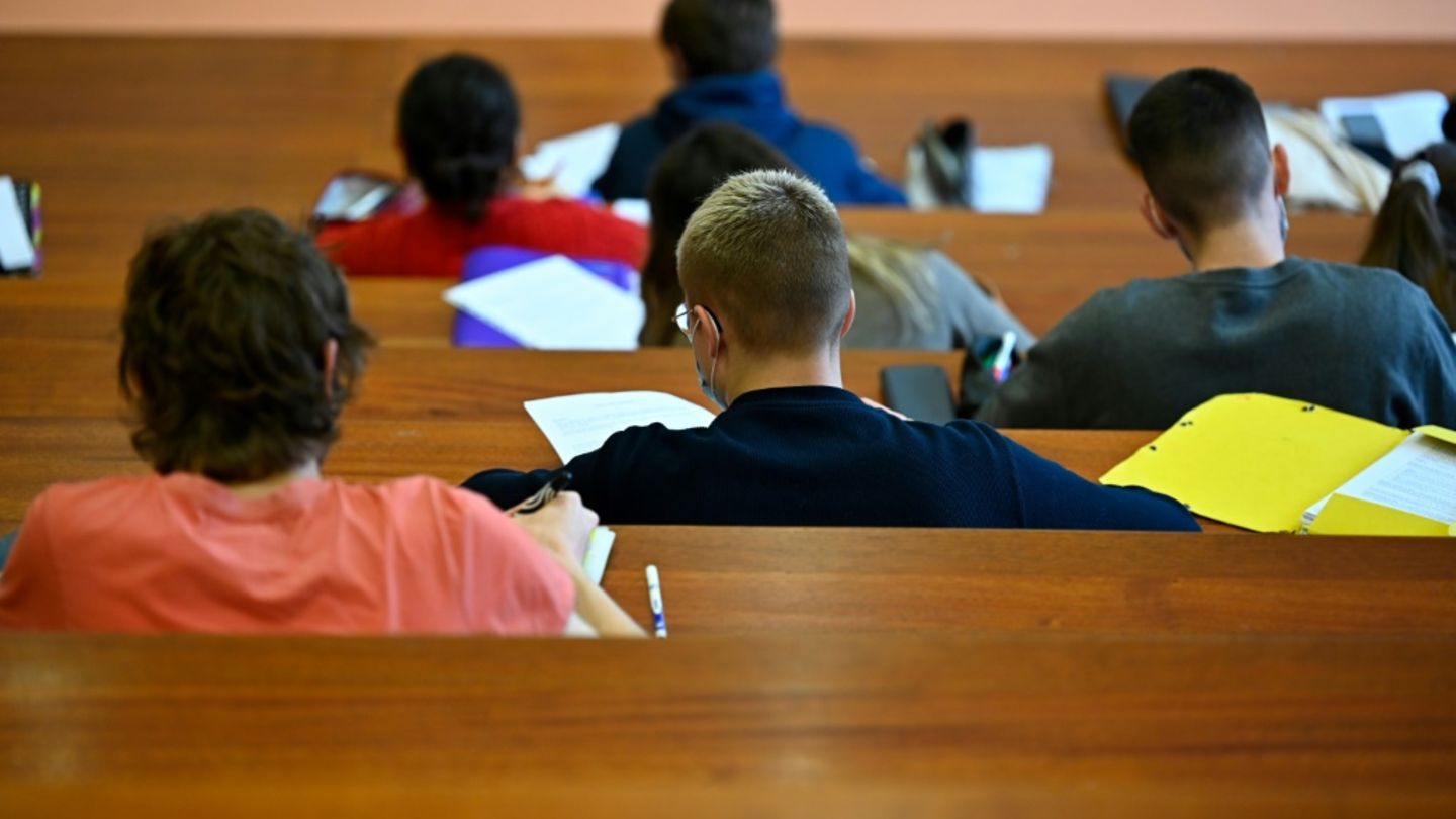 Studenten in Hörsaal