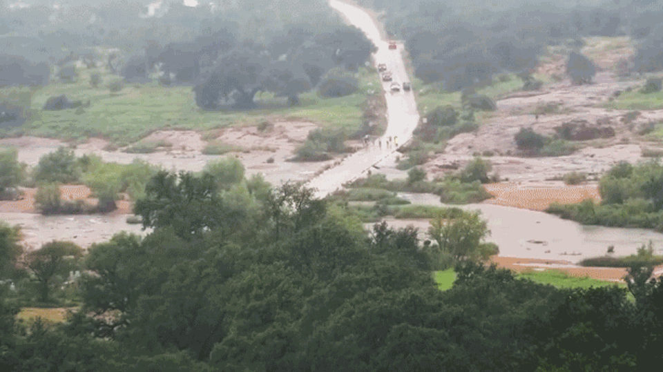 Acht Meter Wasser in 45 Minuten: Zeitraffervideo zeigt rasante Texas-Flut