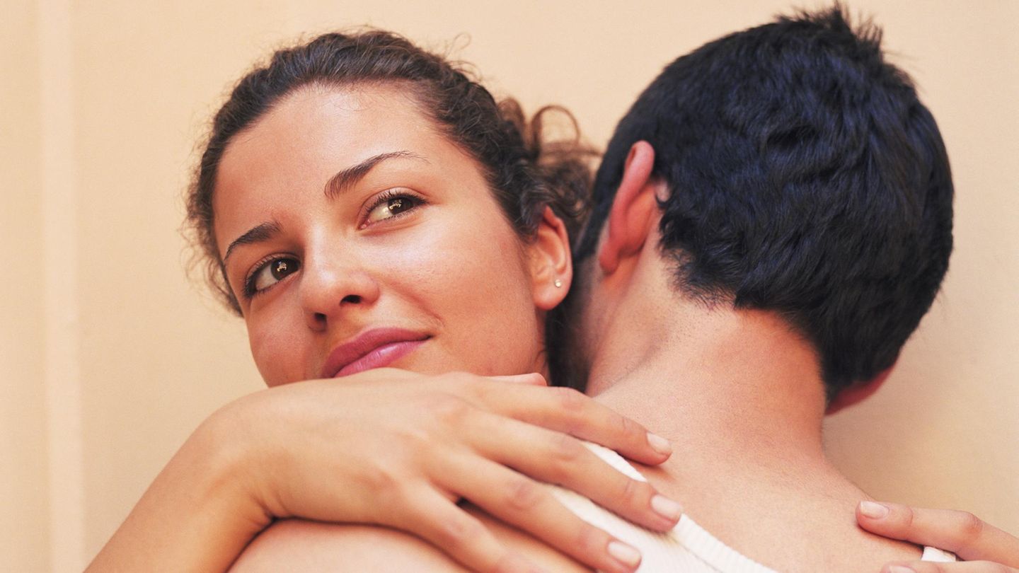Cheating in relationships: ten curious facts about infidelity