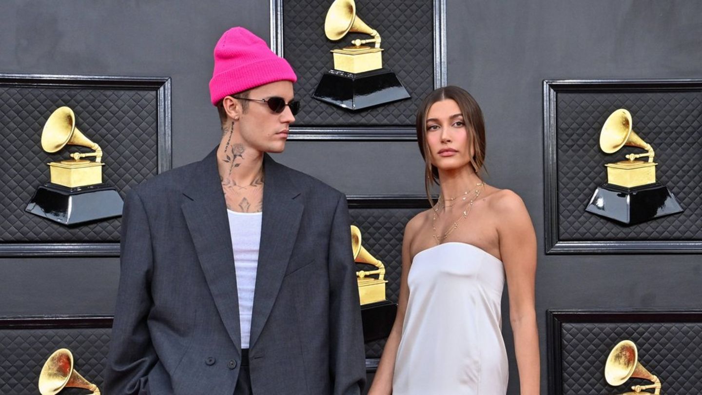 Marriage crisis with the Biebers?: A hug against speculation