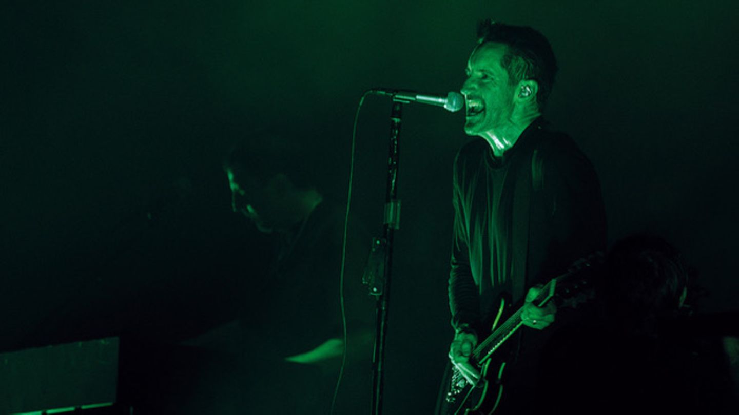 In der Altersklasse 40 plus dürfte sie jeder kennen: Die Nine Inch Nails und ihr Auftritt auf der großen Arena-Stage waren wahrscheinlich der musikalische Höhepunkt für viele
