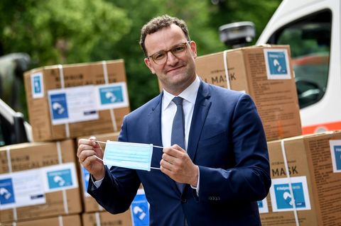 Jens Spahn mit Maske