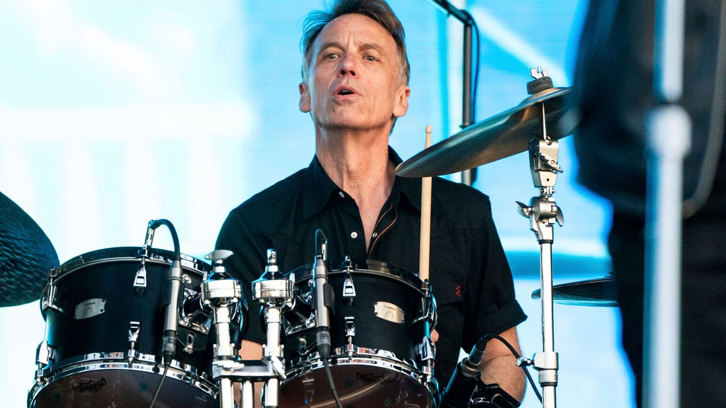 End of a music era: Pearl-Jam drummer Matt Cameron leaves the band