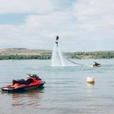 Streamboard auf dem Stoermthaler See in Sachsen