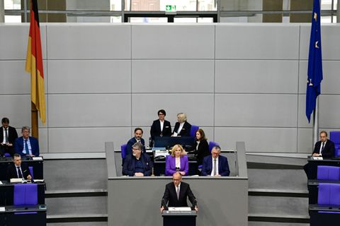 Merz im Bundestag