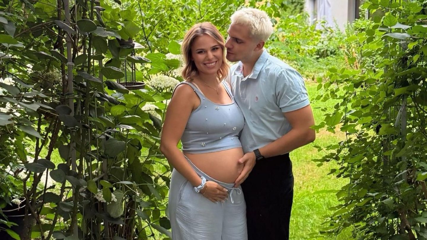 Lennart Borchert und seine Partnerin Louisa werden erstmals Eltern.