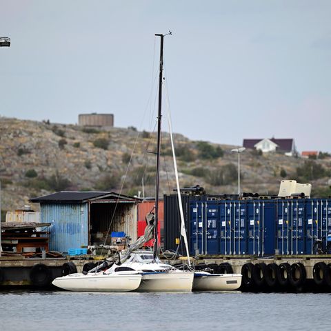 Die "Jolly Rose" vor der schwedischen Insel Öckerö. Auf diesem Segelboot waren die beiden Deutschen unterwegs