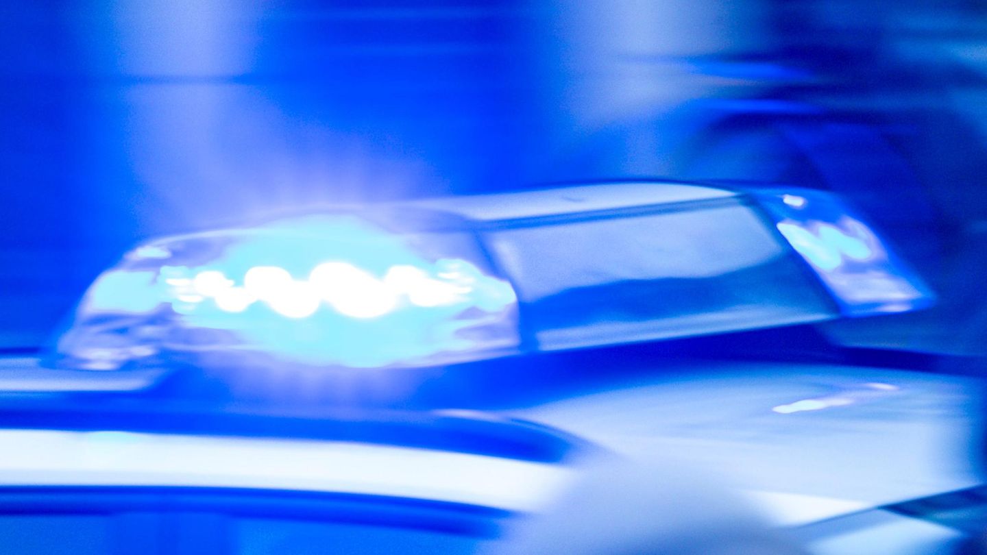 Razzia gegen Kinderpornografie: Blaulicht der Polizei