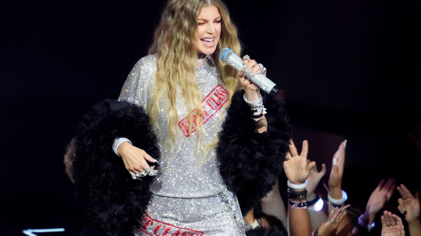 Confusion with Tower Bridge: Fergie corrected “London Bridge” error after almost 20 years