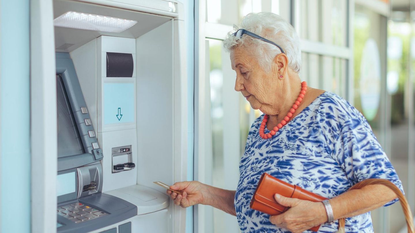 You get this pension with a gross salary of 4100 euros