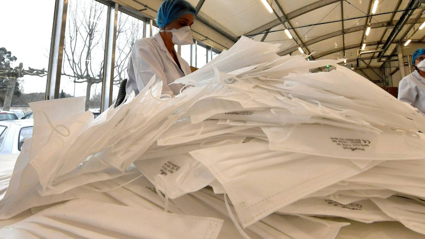 Maskenproduktion im Jahr 2021