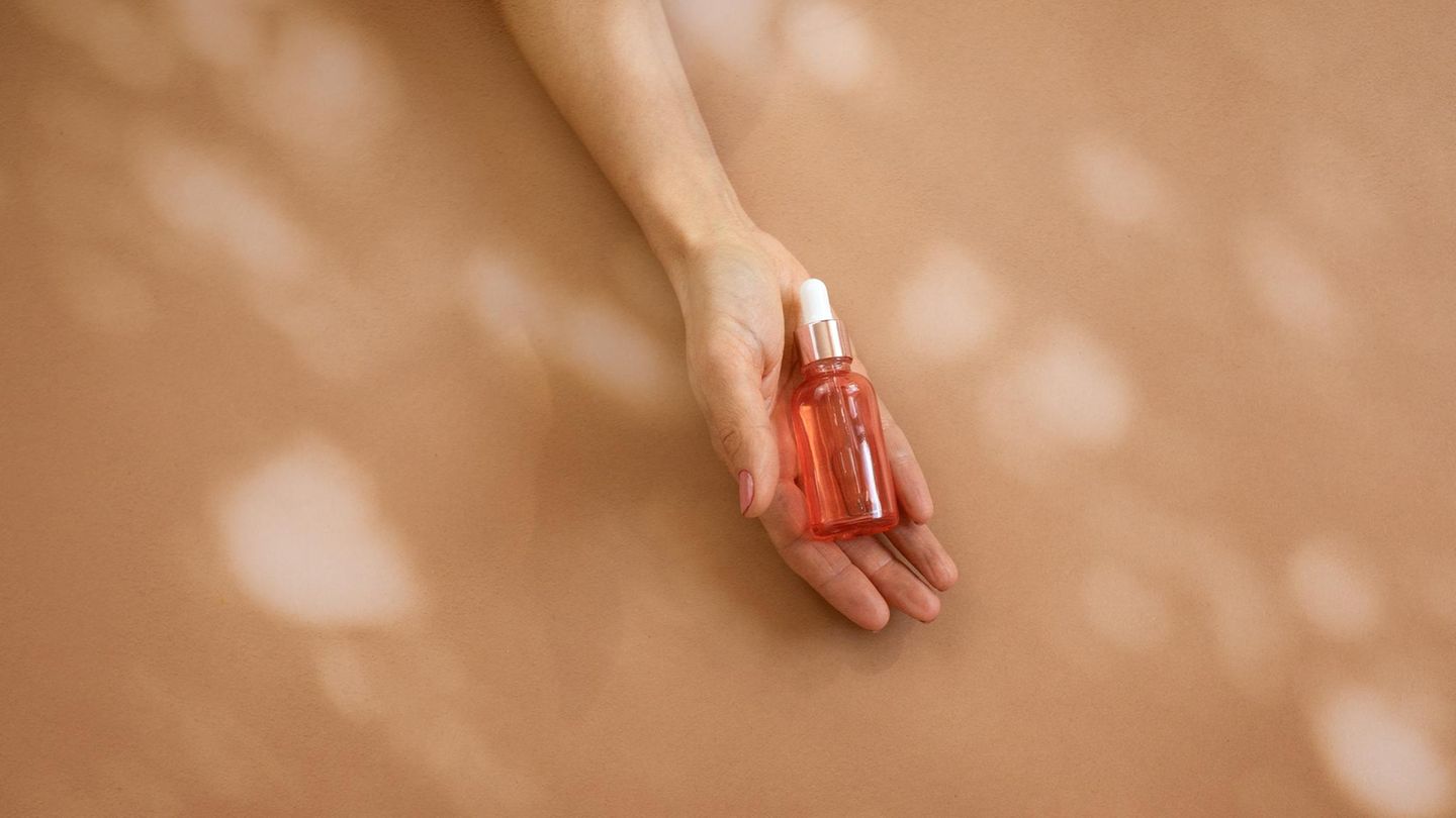 Popular branded perfume at Amazon reduced by 41 percent