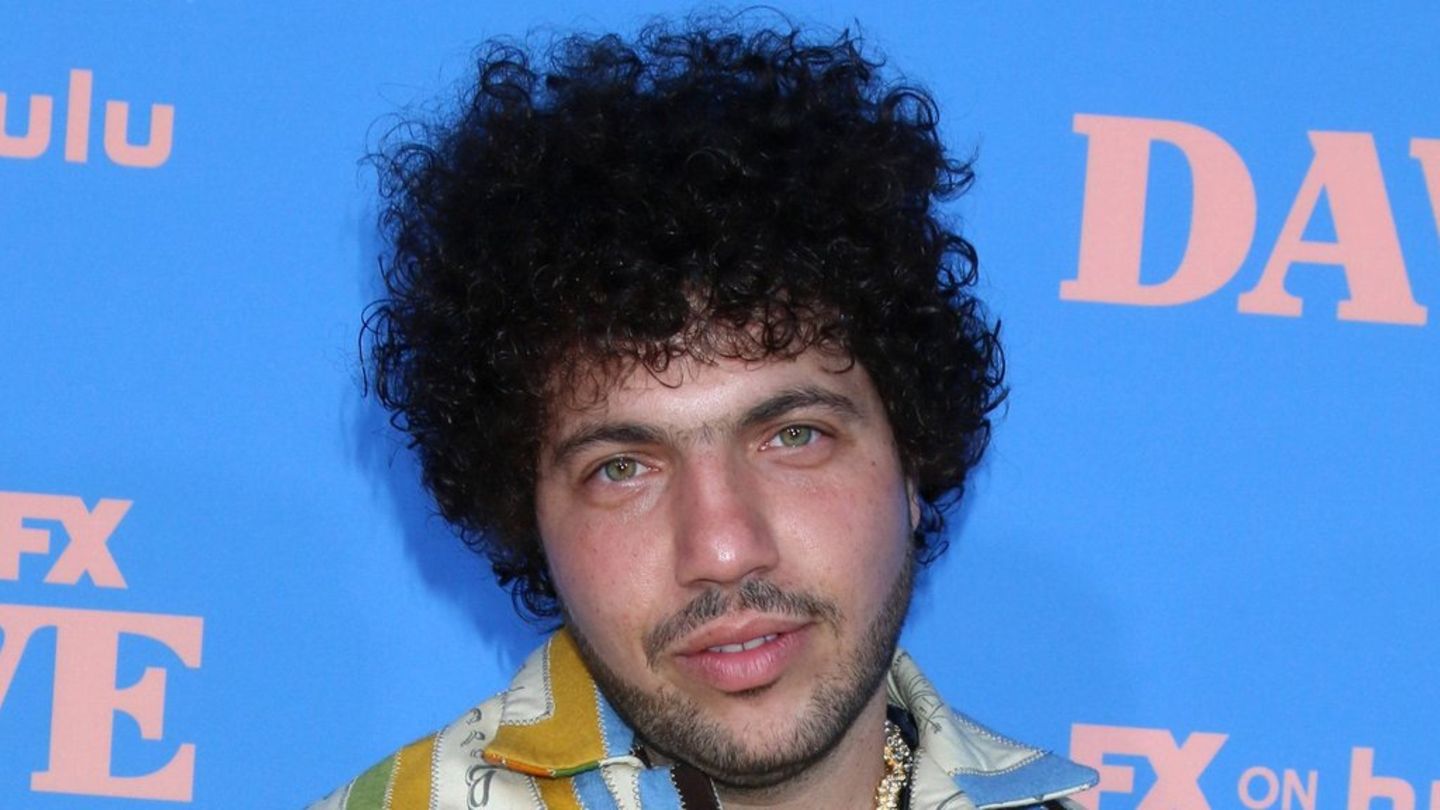 Benny Blanco: Music producer forgets her own songs
