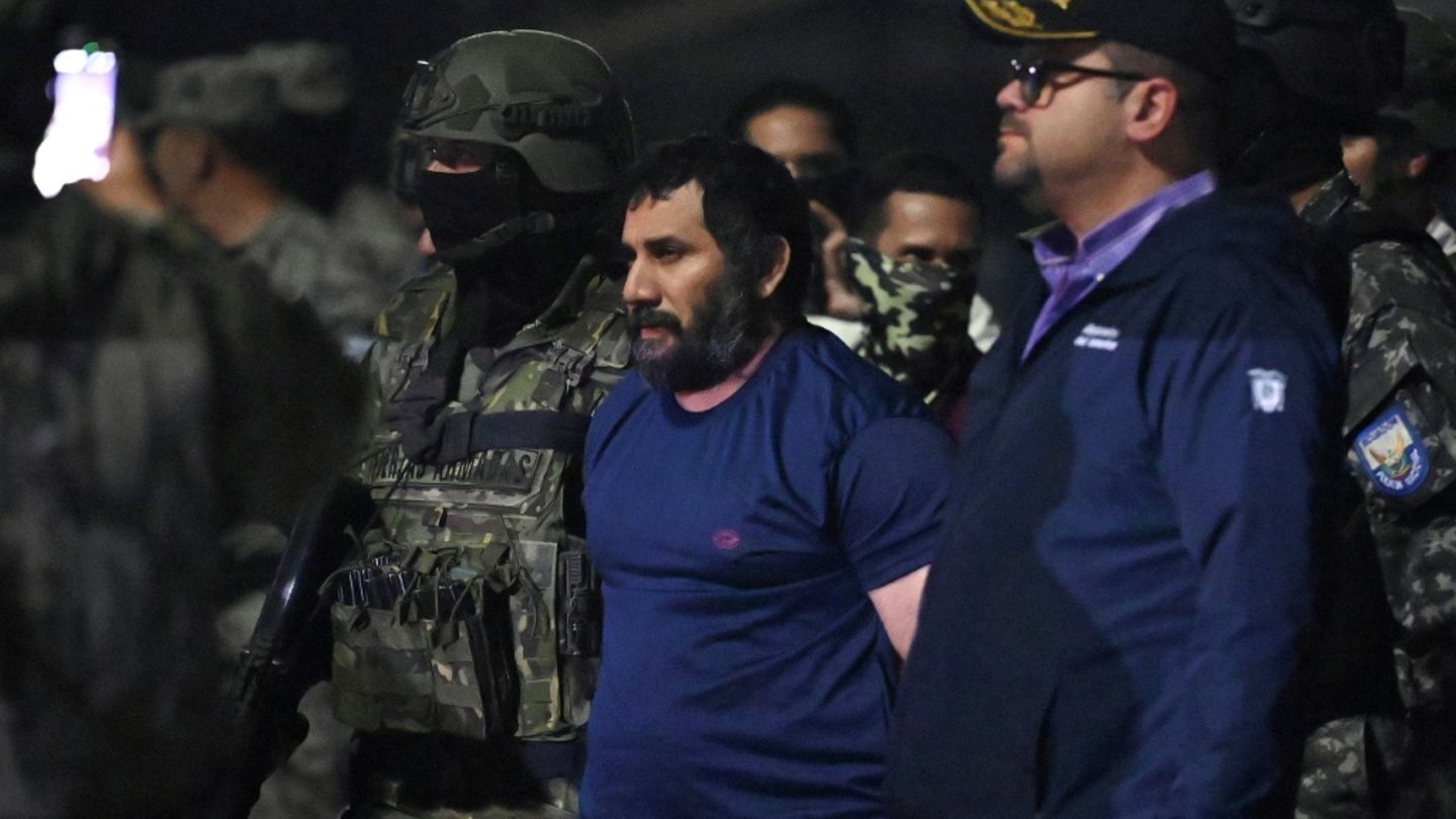 José Adolfo Macías Villamar alias "Fito"