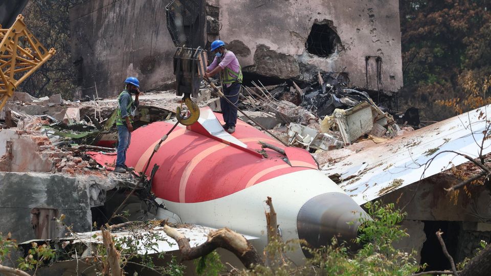 Pilot von Air India stoppte Treibstoffzufuhr vor Absturz