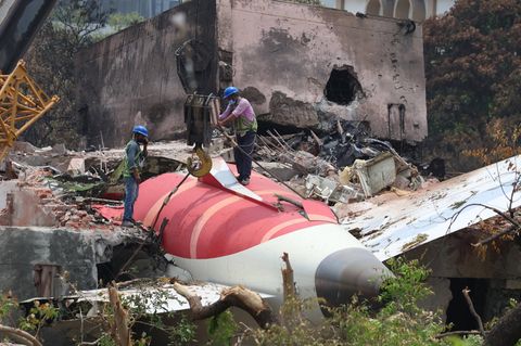 Pilot von Air India stoppte Treibstoffzufuhr vor Absturz