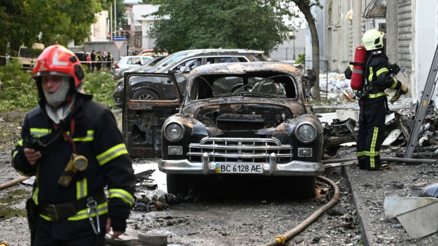 Feuerwehr in der westukrainischen Stadt Lwiw
