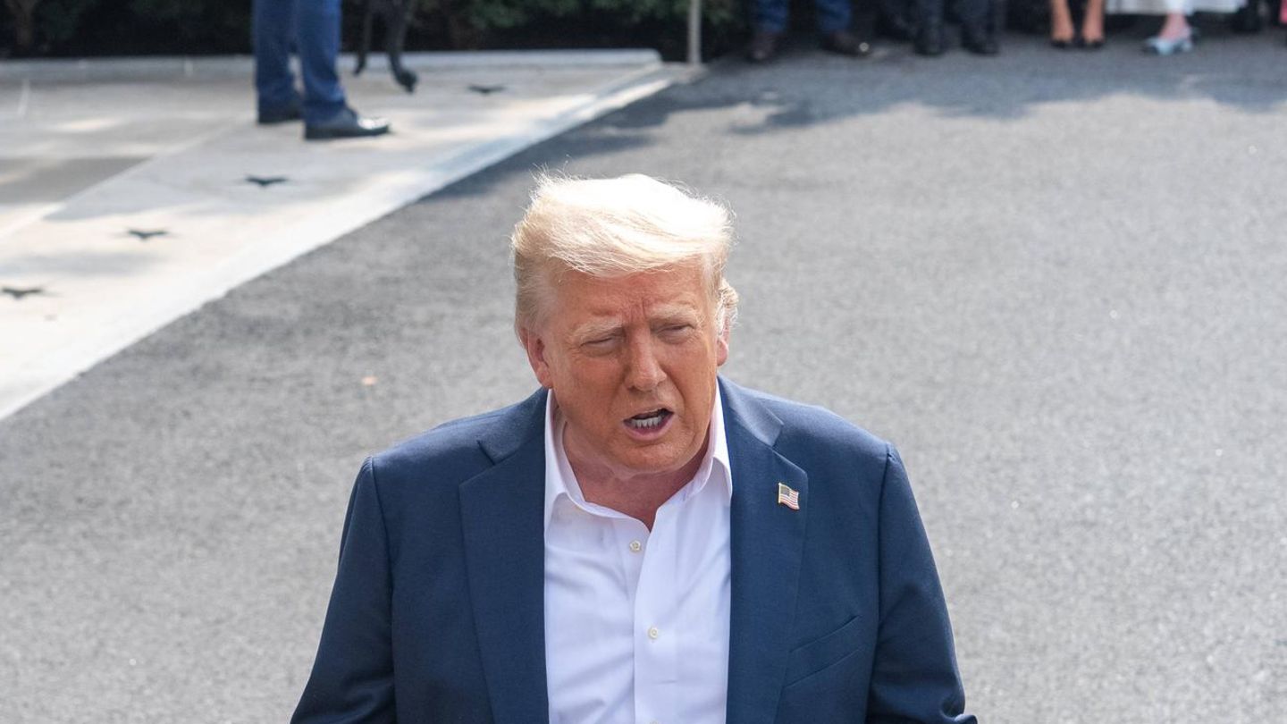 Donald Trump: US President threatens EU and Mexico with 30 percent tariffs