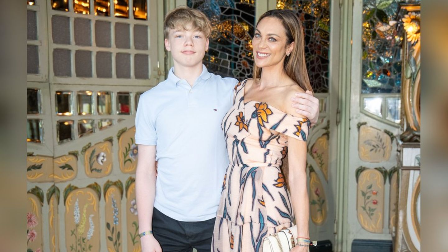 Lilly and Amadeus Becker: Mother and son at Gala evening in the Europa-Park