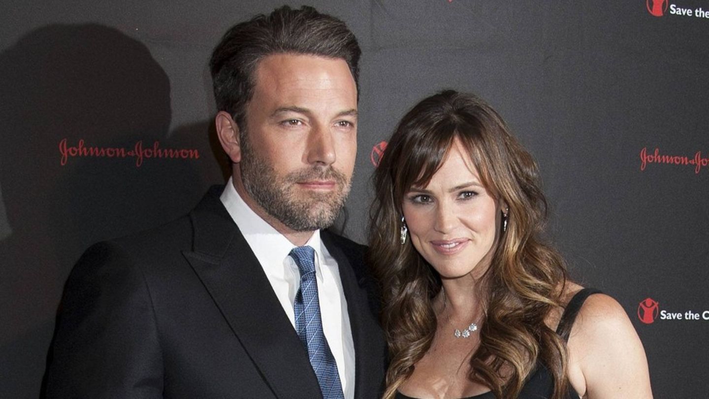 Ben Affleck and Jennifer Garner: Family outing with children for baseball