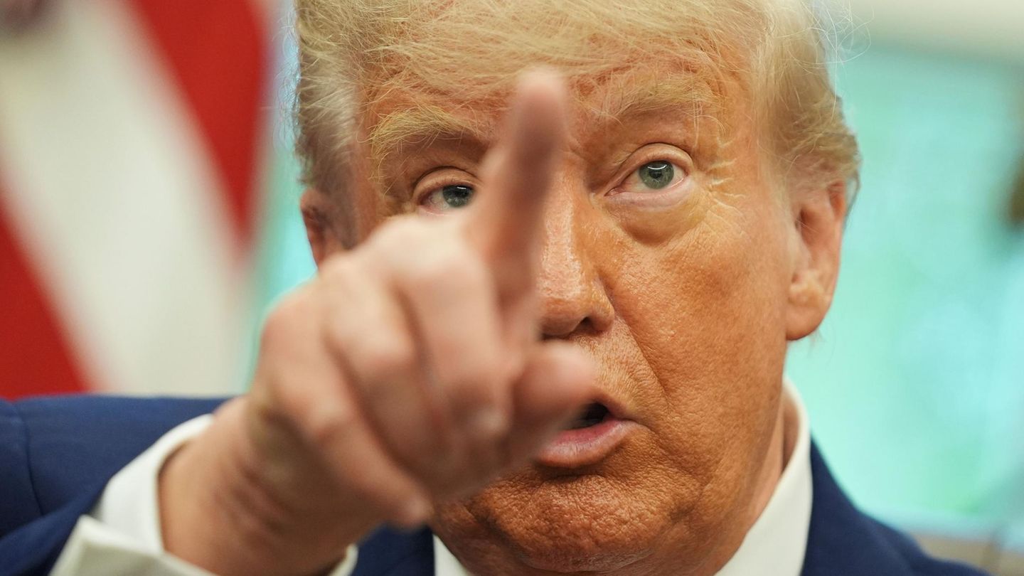 Trump announces delivery of patriot rockets to Ukraine