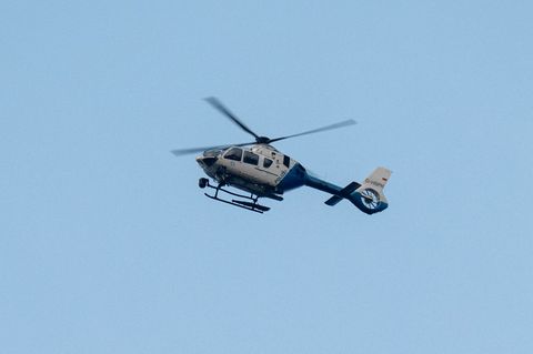 Bei der Fahndung in Colmberg setzte die Polizei auch einen Hubschrauber ein