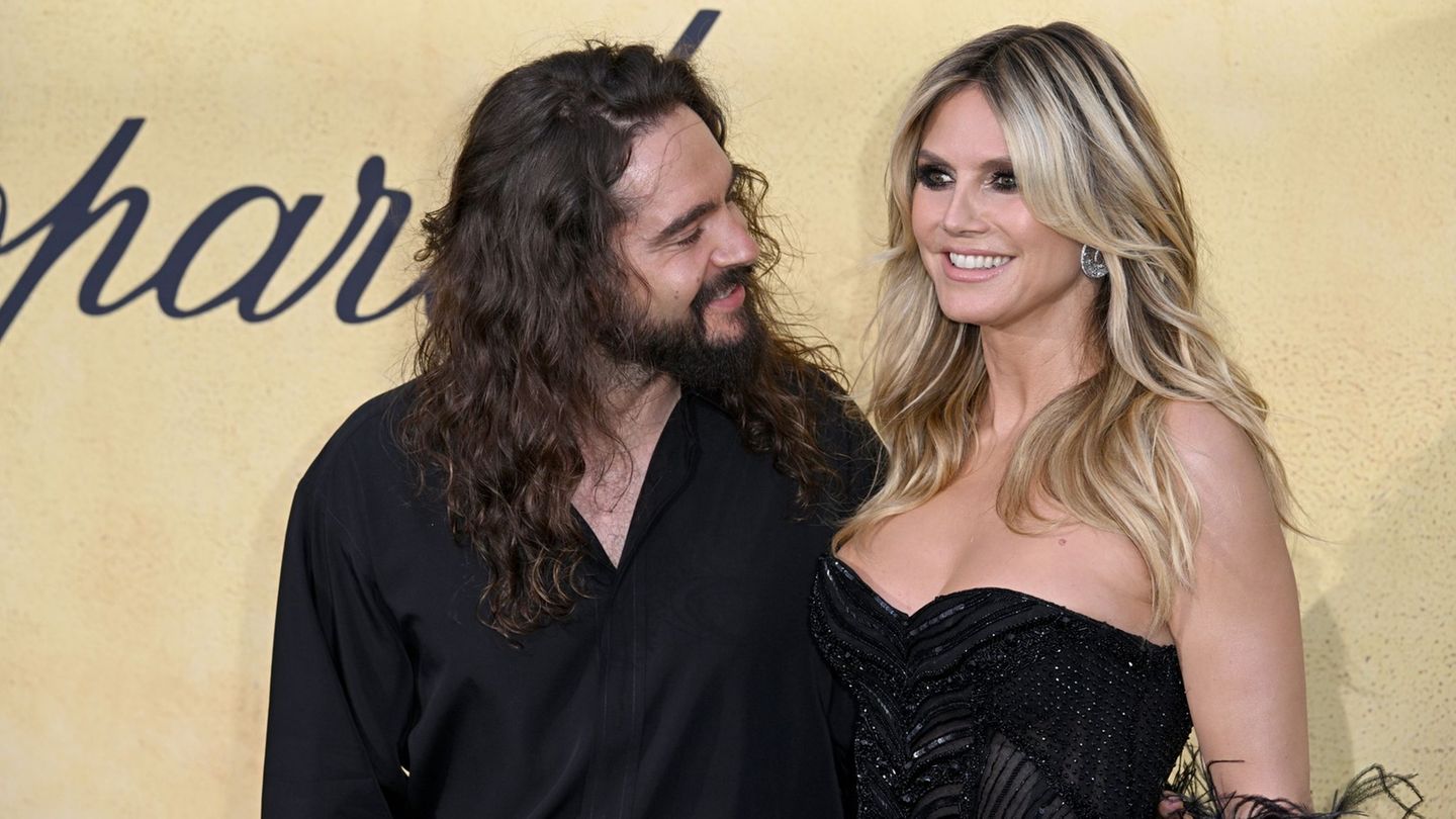 People: Heidi Klum and Tom Kaulitz in love on the beach