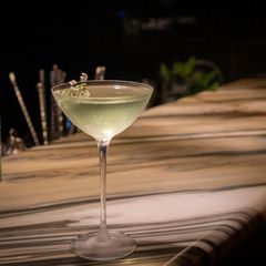 "Zucker und Zeste": Tod am Nachmittag, Kater am Morgen: Hemingways berüchtigter Cocktail