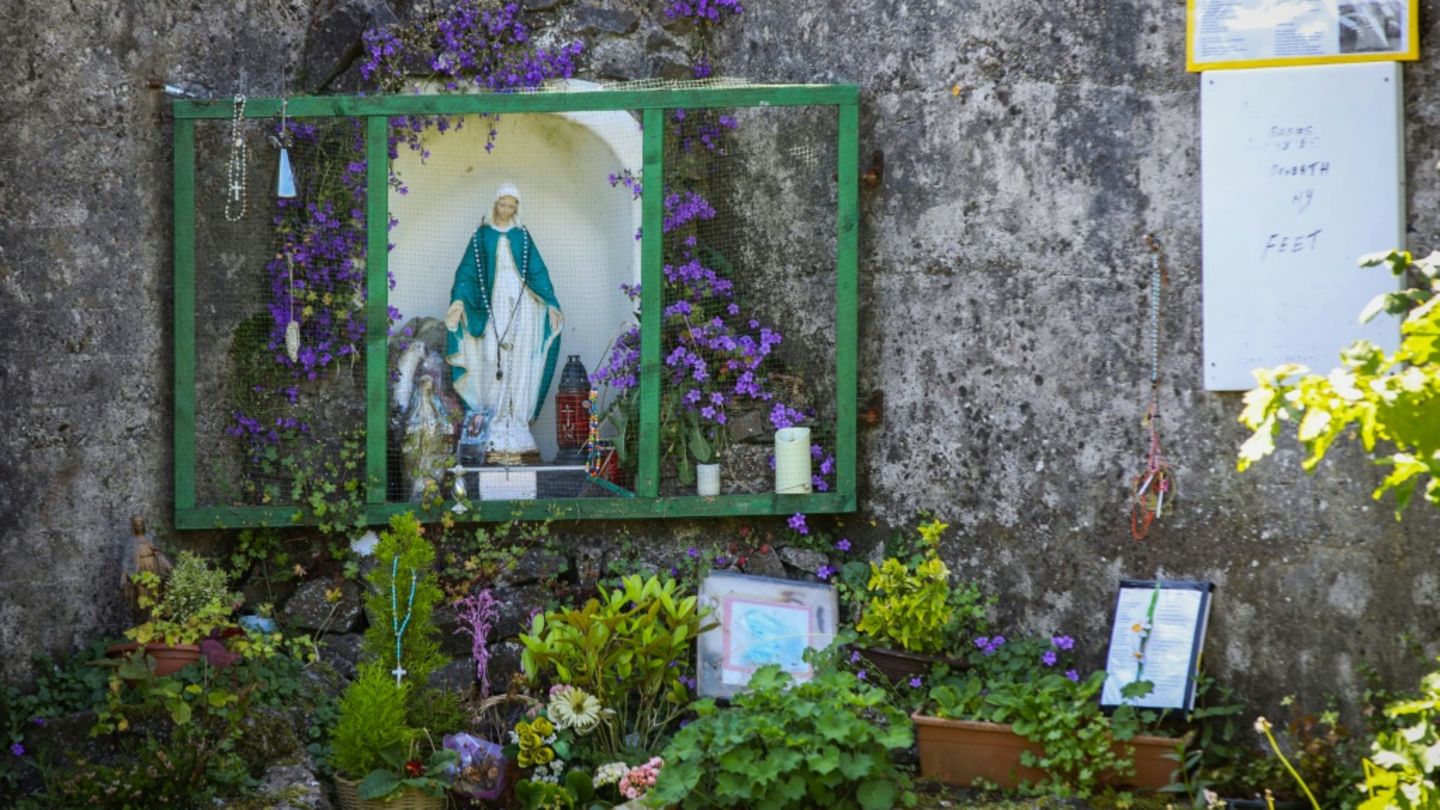 Gedenkstätte auf dem Heimgelände in Tuam
