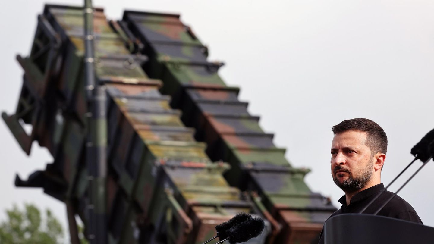 Ukraine: What is the Patriot system-and why is it so important?