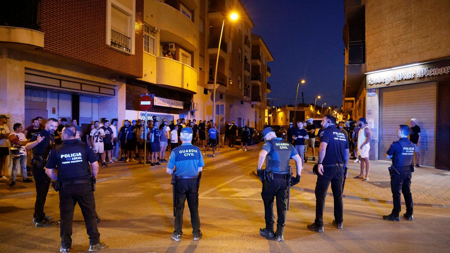 Right -wing extremism: nine arrests after “hunt for migrants” in Spain