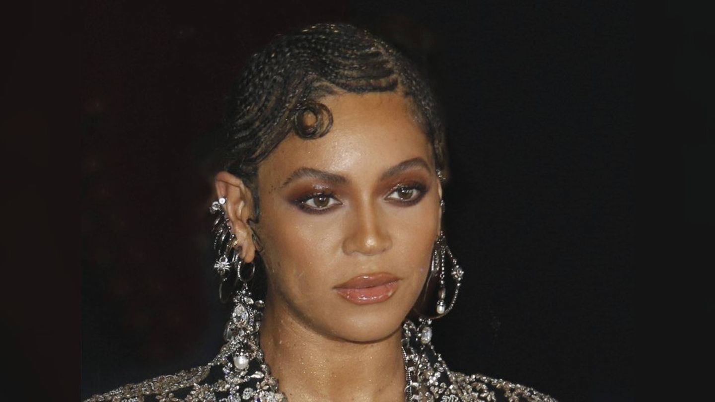 Shock for Beyoncé: Thieves steal unpublished music