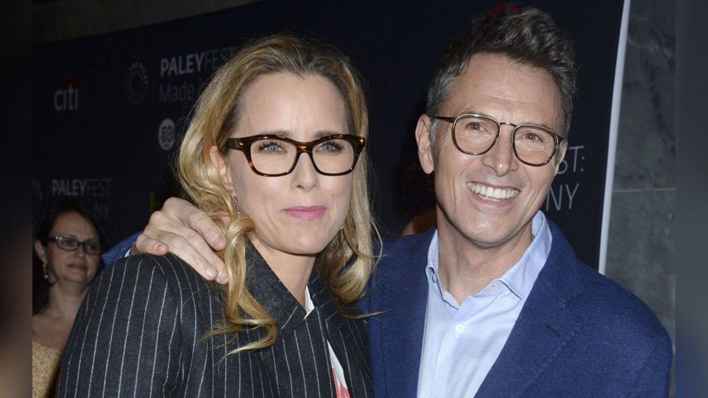 Series love became real luck: Téa Leoni and Tim Daly are under the hood