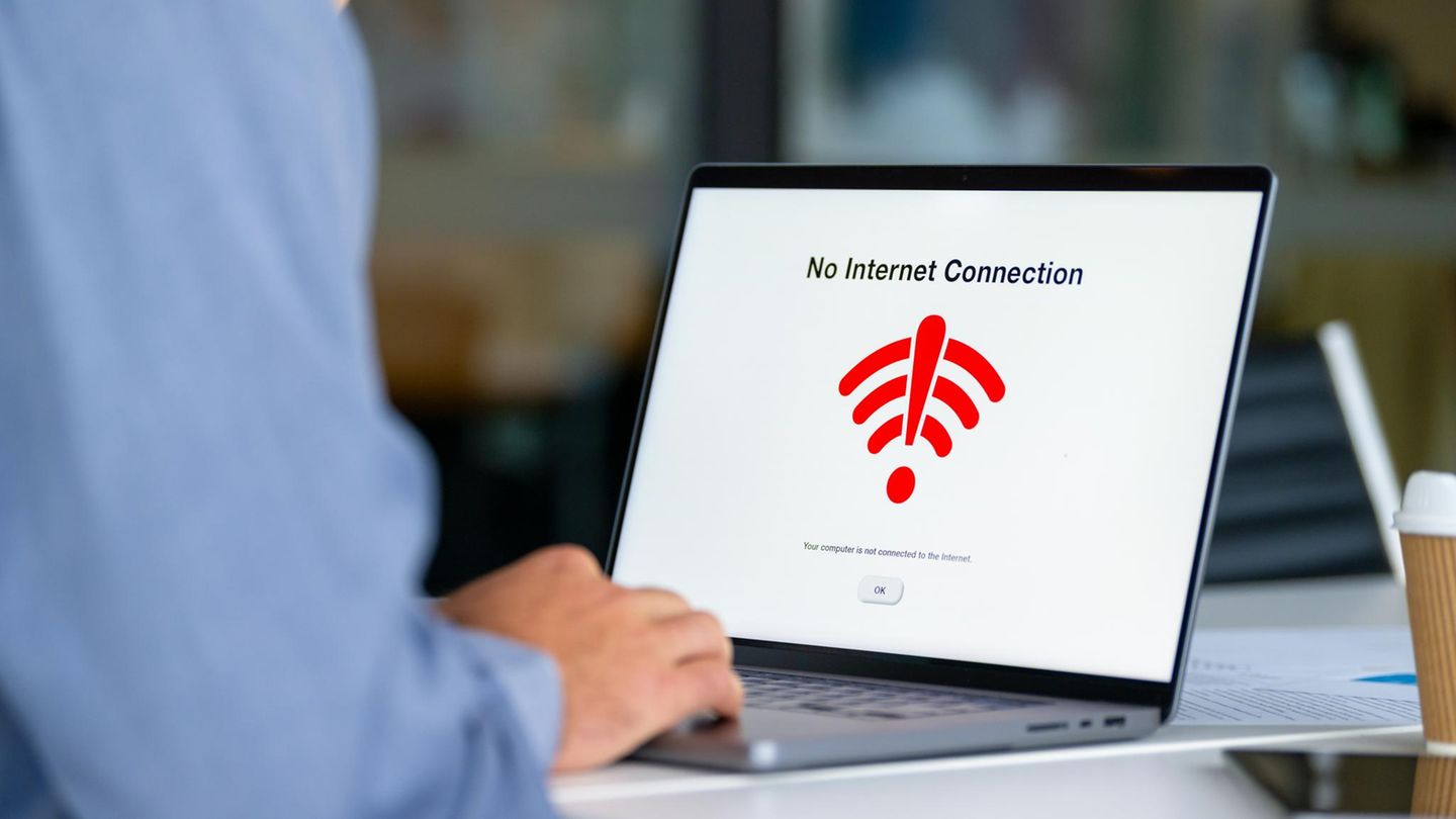 Person hat kein Wlan